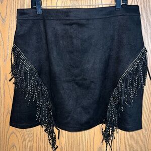 SHEIN Plus Black Fringe Rhinestone Skirt
